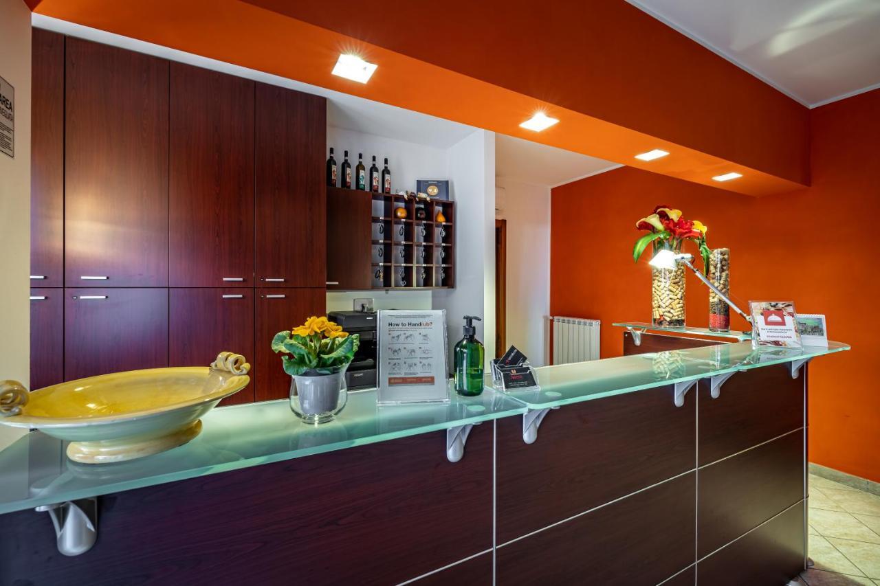 Arianna Apartment Sovicille Bagian luar foto
